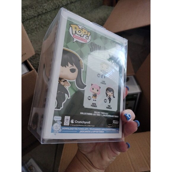 Funko SPY X FAMILY YOR ANYA LOID Pop! Vinyl Figure Bundle Set of 3 + PROTECTORS - Picture 11 of 11